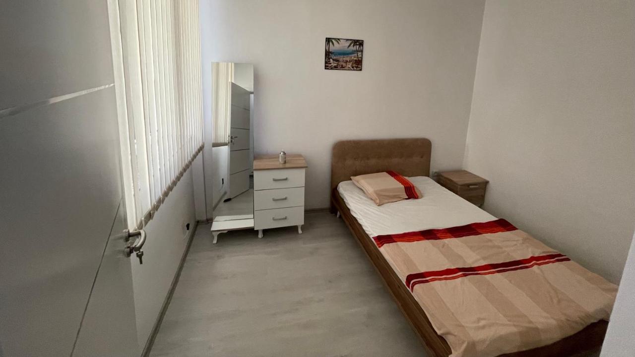 Got Prishtina Hostel Приштина Экстерьер фото
